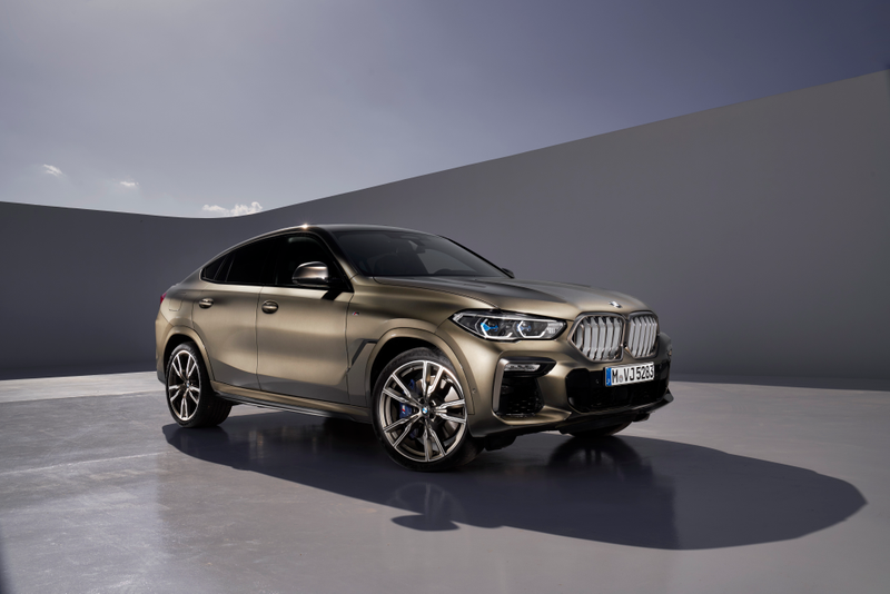 Illustration for article titled The 2020 BMW X6 Finally Has the Illuminated Kidney Grille You've Been Begging For